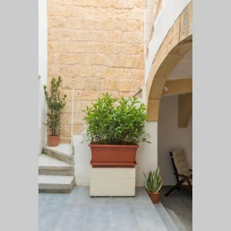 Authentic 1st Fl At The 3 Cities Marina Apartament Cospicua