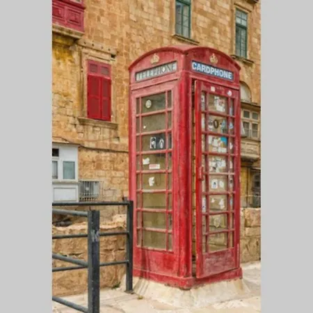 Authentic 1st Fl At The 3 Cities Marina