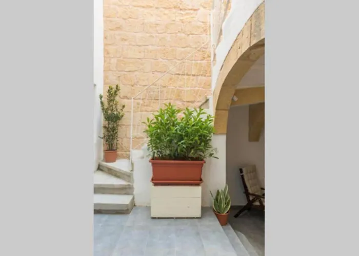 Authentic 1st Fl At The 3 Cities Marina Rum i privatbostad Cospicua